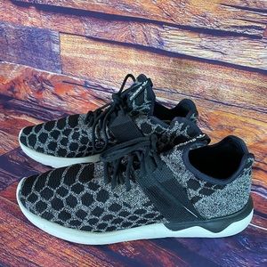 Adidas Tubular Men’s Shoes Size 11